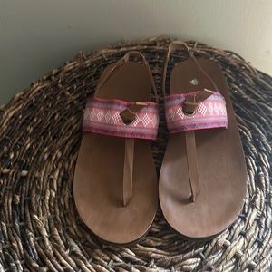 Elegant Pink Patterned Women's Sandals